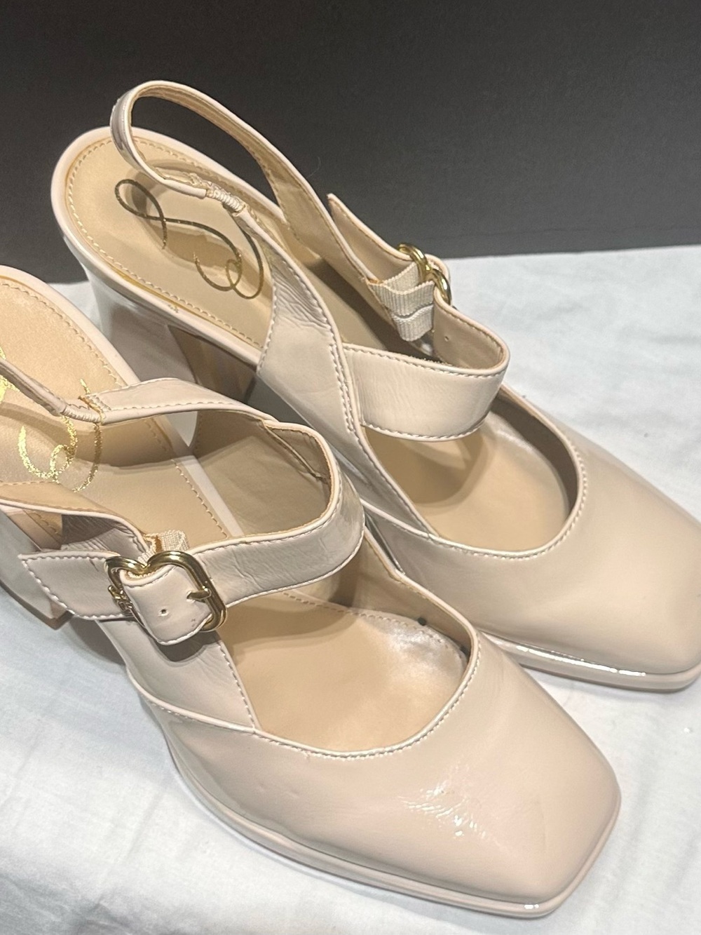 Jessica Simpson Cream Patent Mary Jane Pumps with Gold Buckle